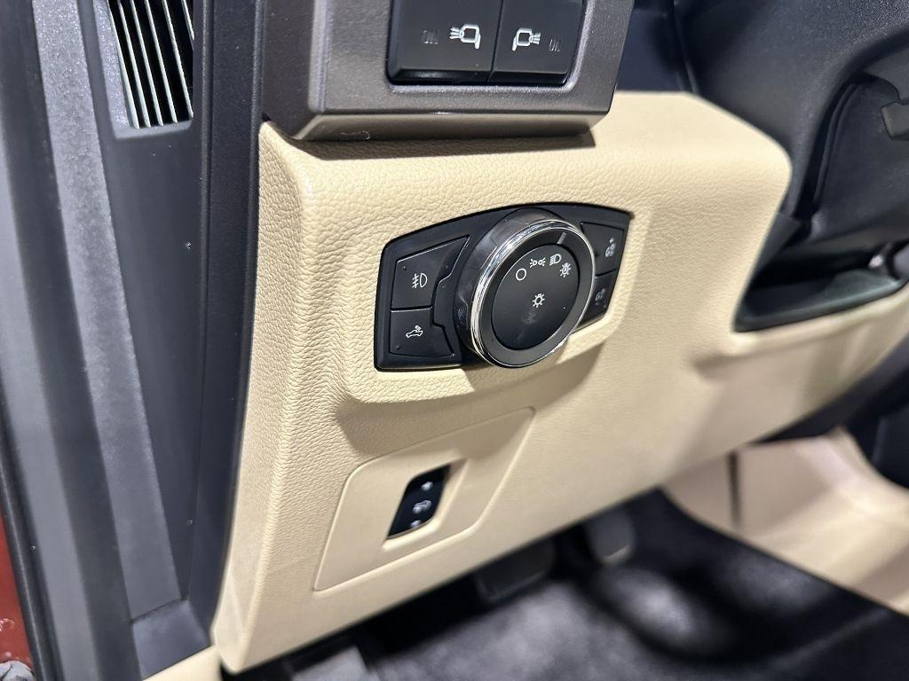 Ford F-150 XLT SuperCrew 5.5-ft. Bed 2WD 2016