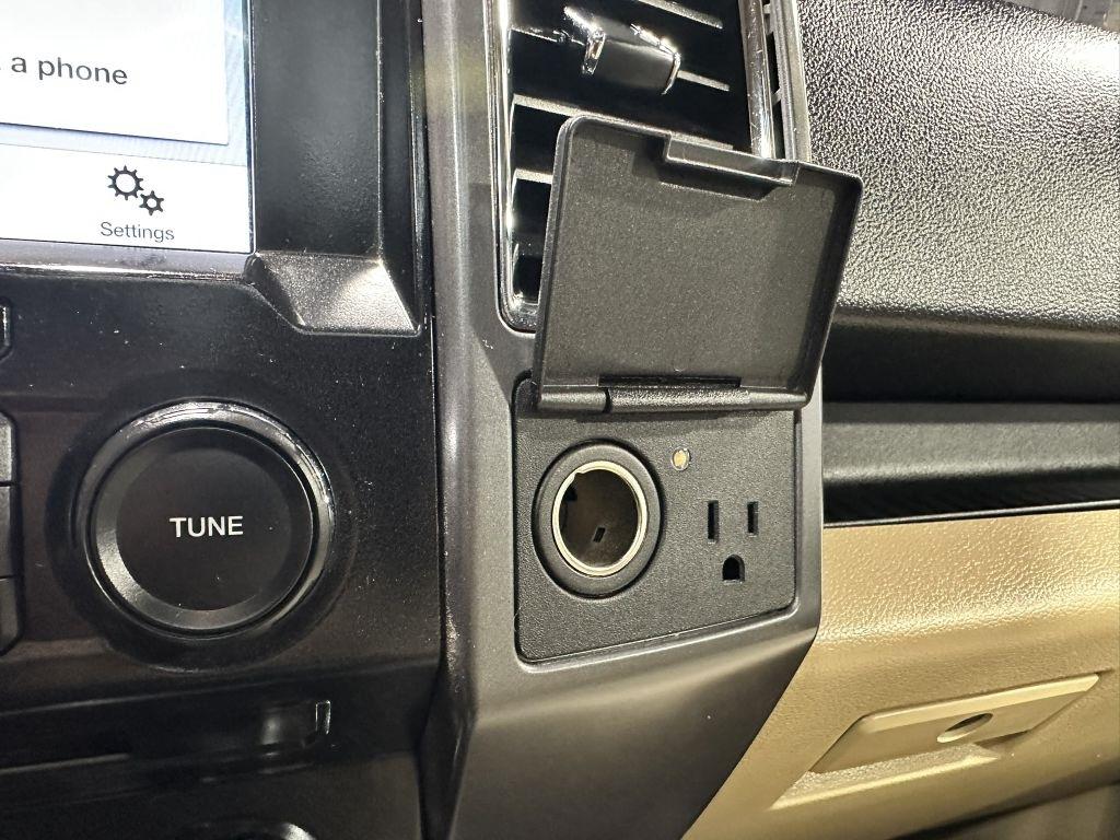 Ford F-150 XLT SuperCrew 5.5-ft. Bed 2WD 2016