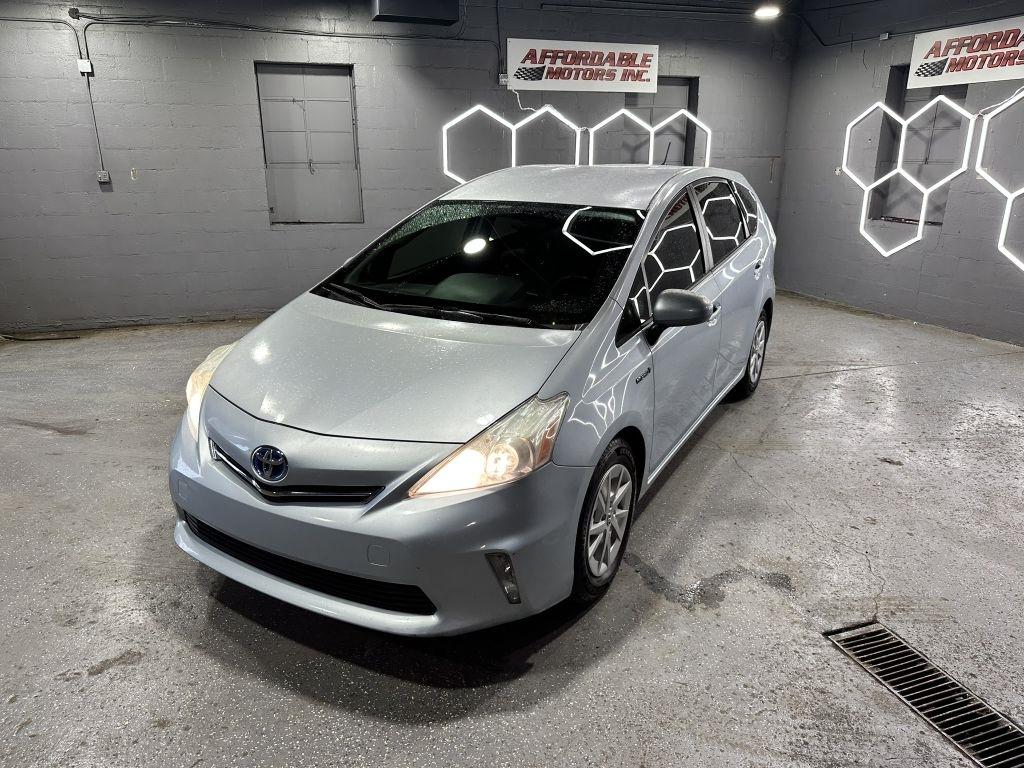 Toyota Prius V Two 2012