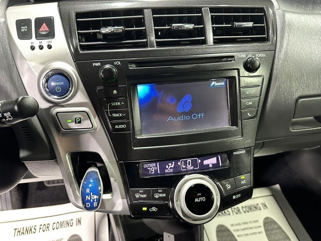 Toyota Prius V Two 2012