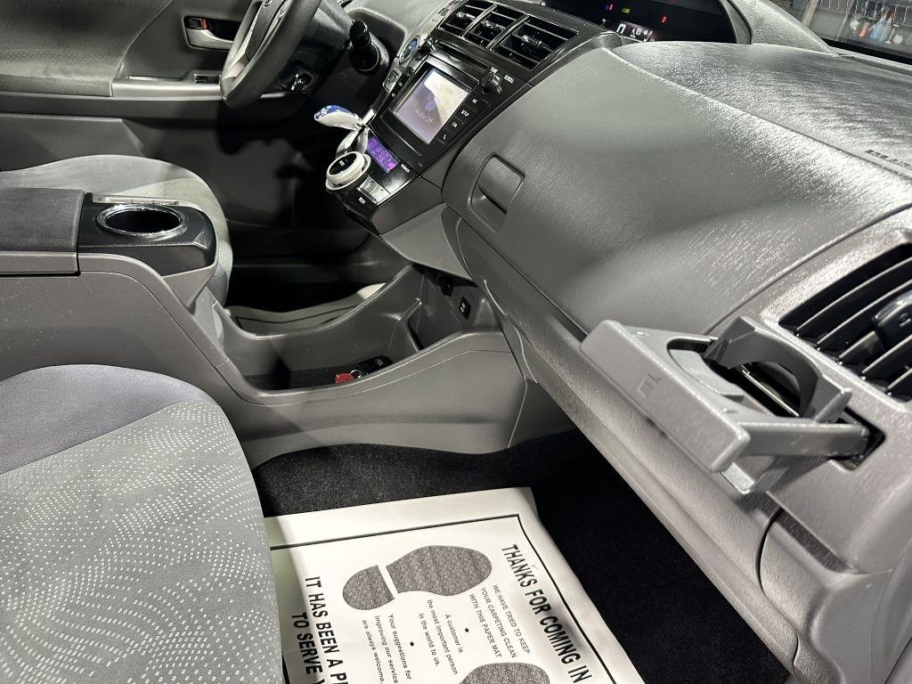 Toyota Prius V Two 2012