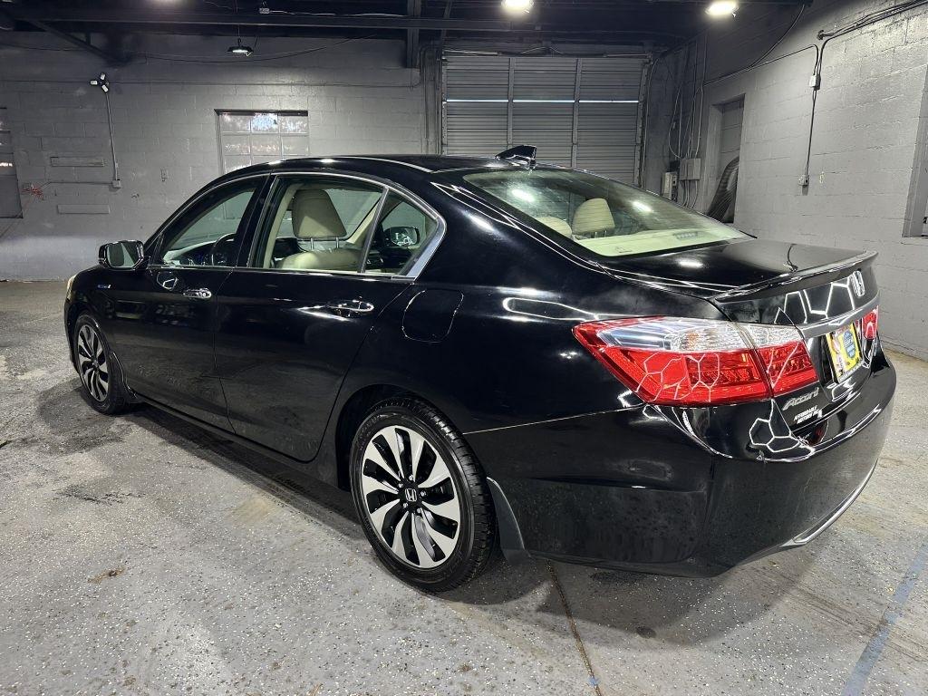 Honda Accord Hybrid Touring 2015