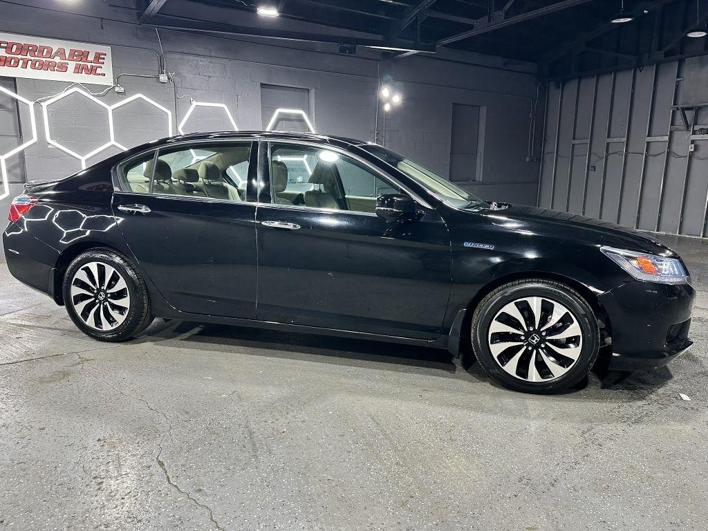 Honda Accord Hybrid Touring 2015