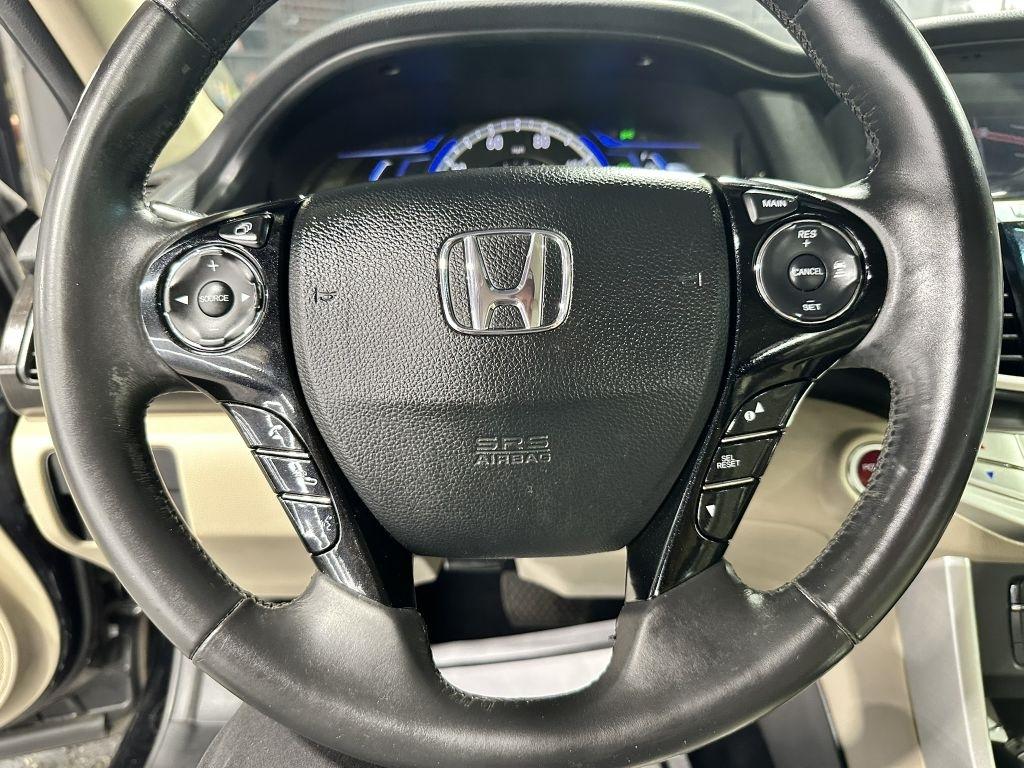 Honda Accord Hybrid Touring 2015