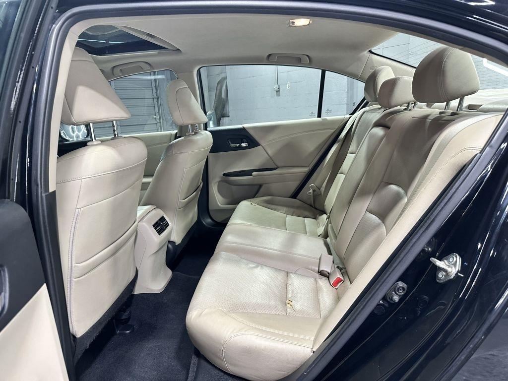Honda Accord Hybrid Touring 2015