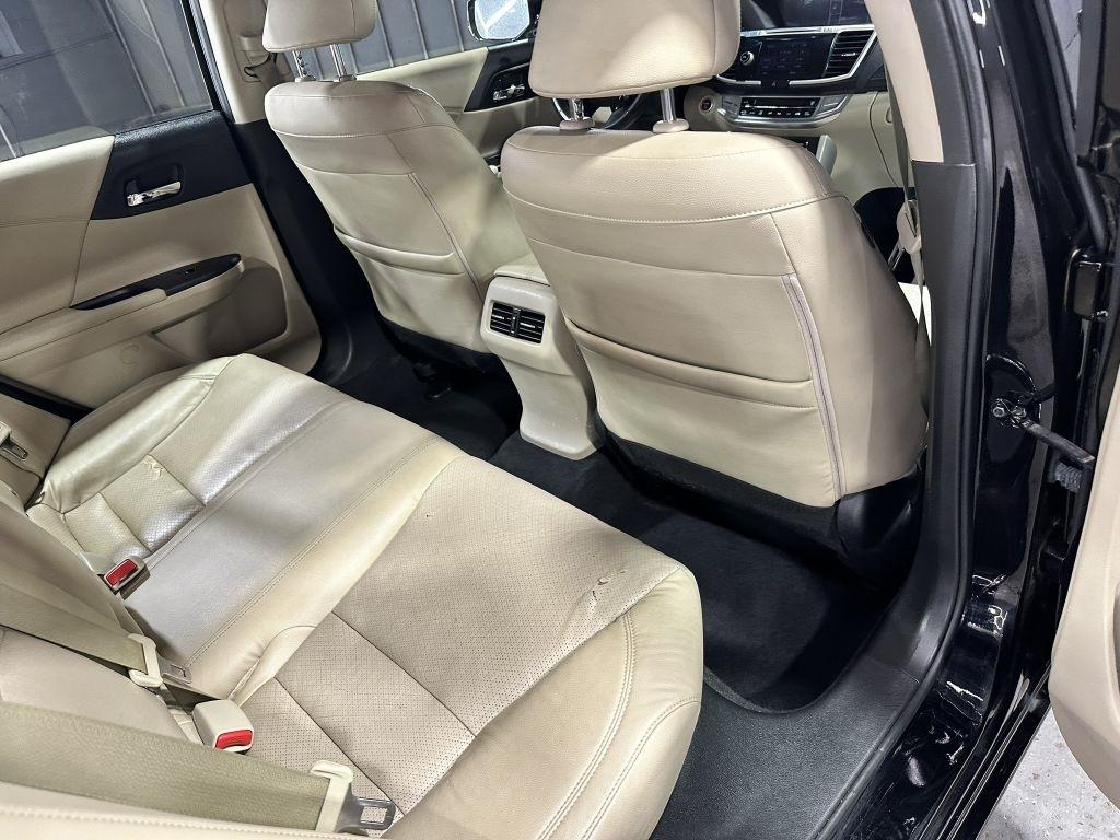 Honda Accord Hybrid Touring 2015