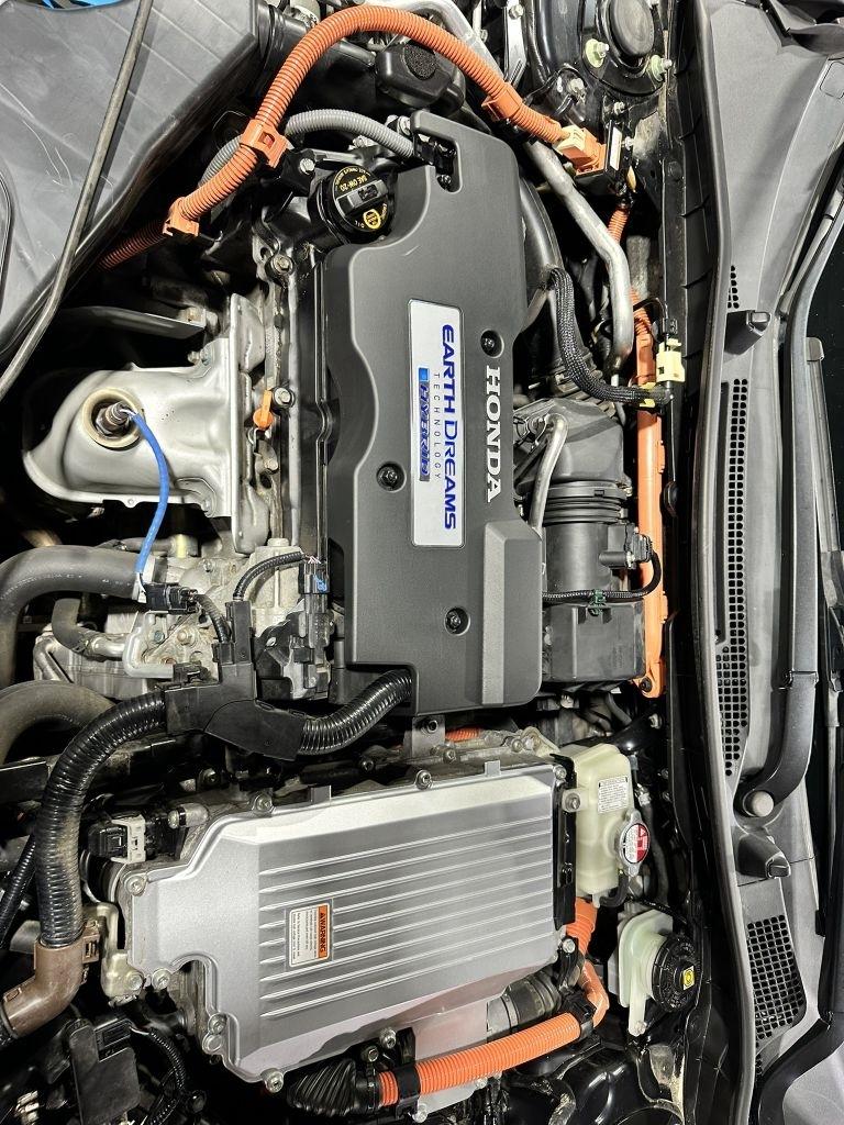 Honda Accord Hybrid Touring 2015
