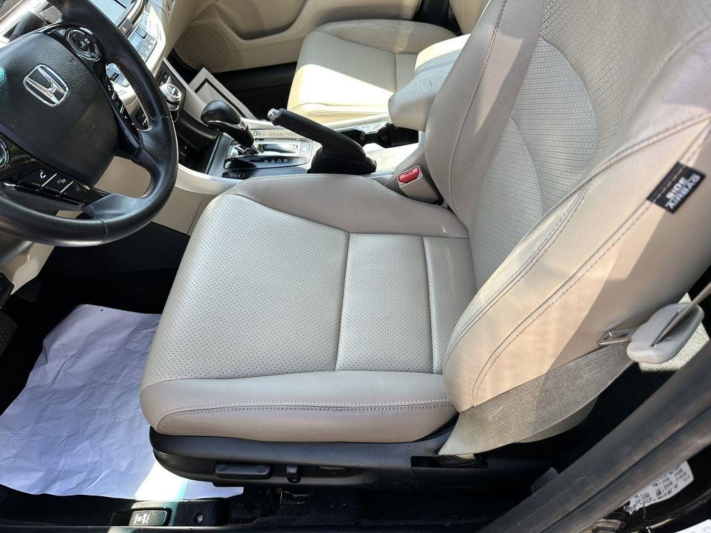 Honda Accord Hybrid Touring 2015
