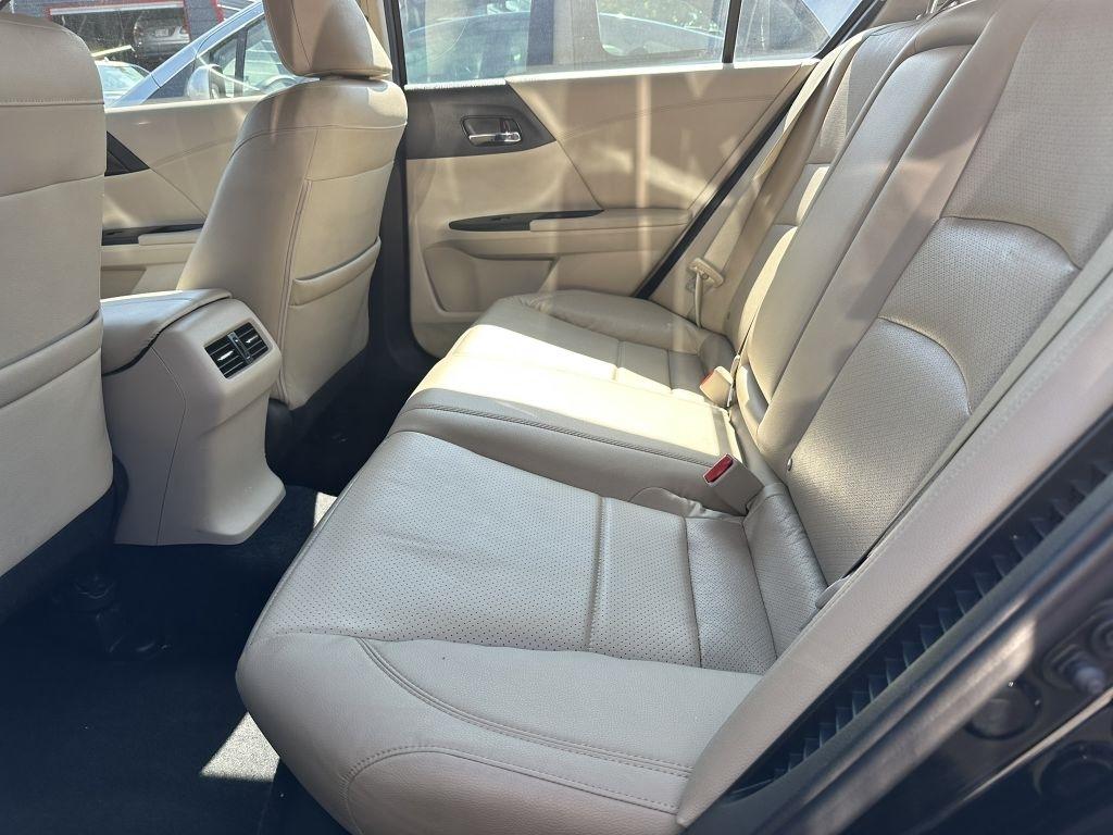 Honda Accord Hybrid Touring 2015