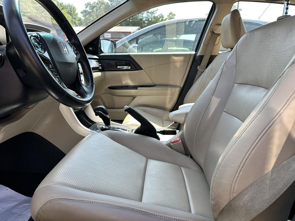 Honda Accord Hybrid Touring 2015