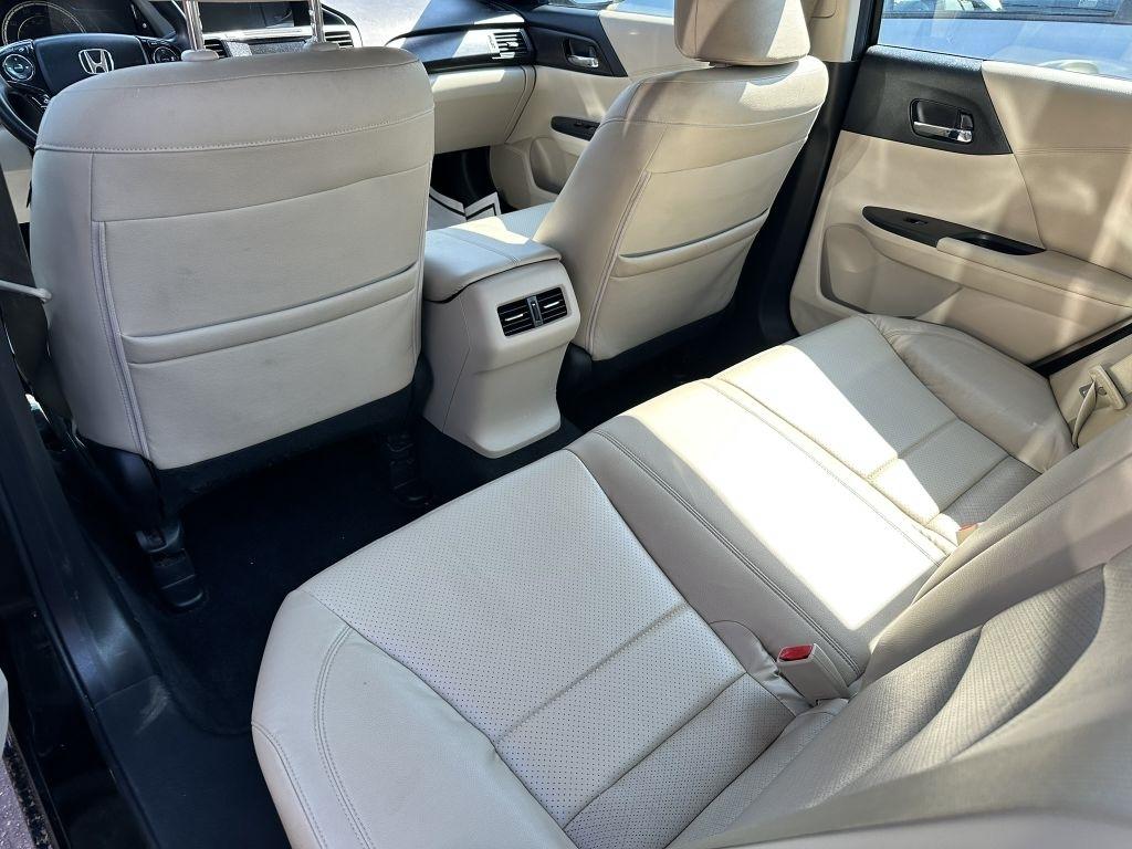 Honda Accord Hybrid Touring 2015