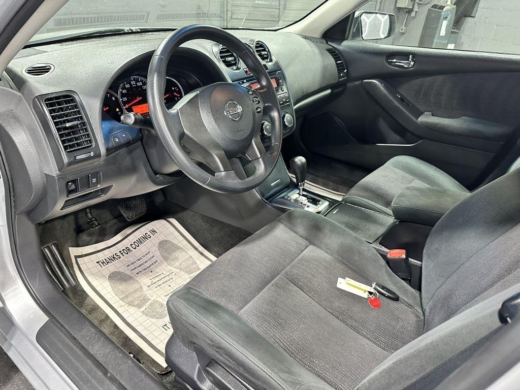 Nissan Altima 2.5 S 2010