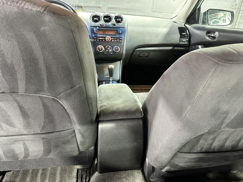 Nissan Altima 2.5 S 2010