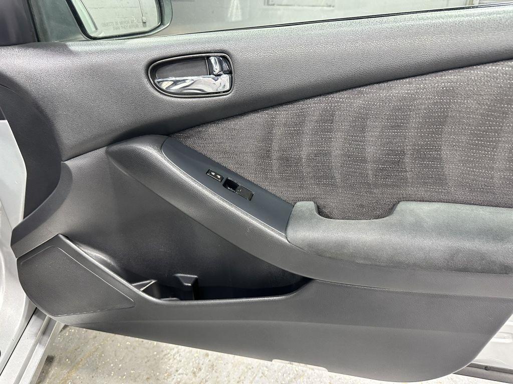 Nissan Altima 2.5 S 2010