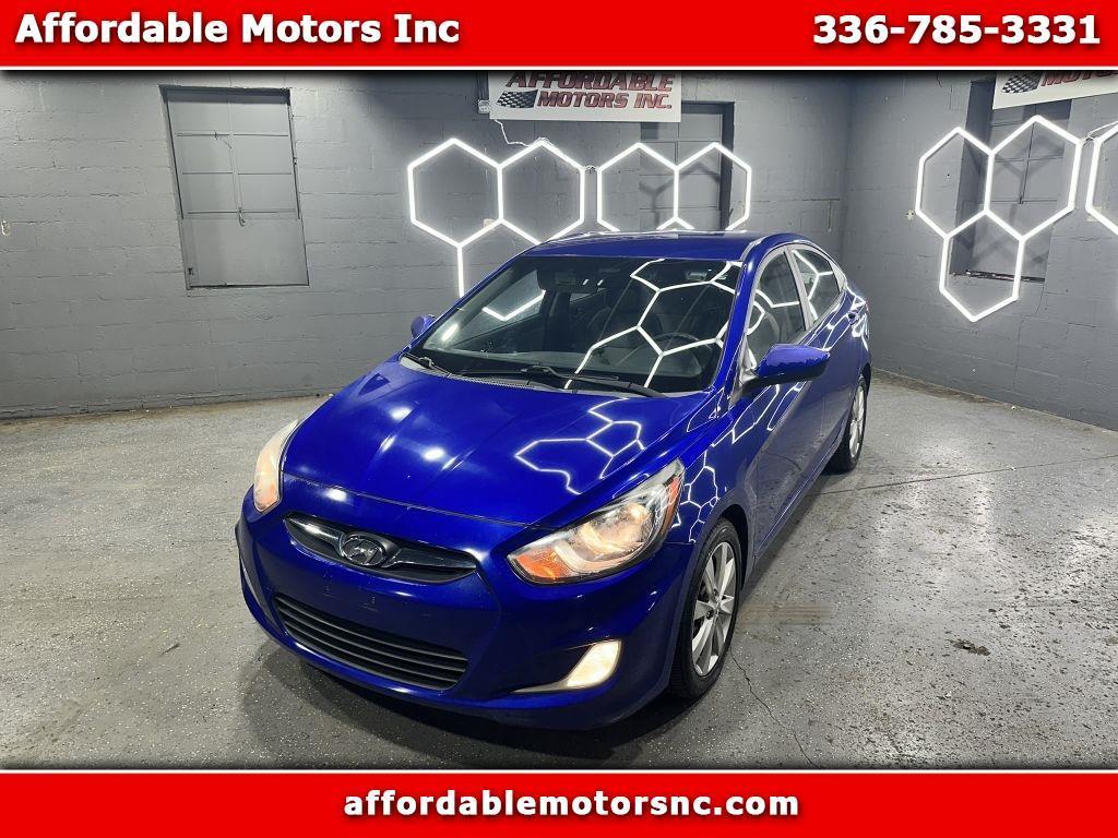 Hyundai Accent GLS 4-Door 2013
