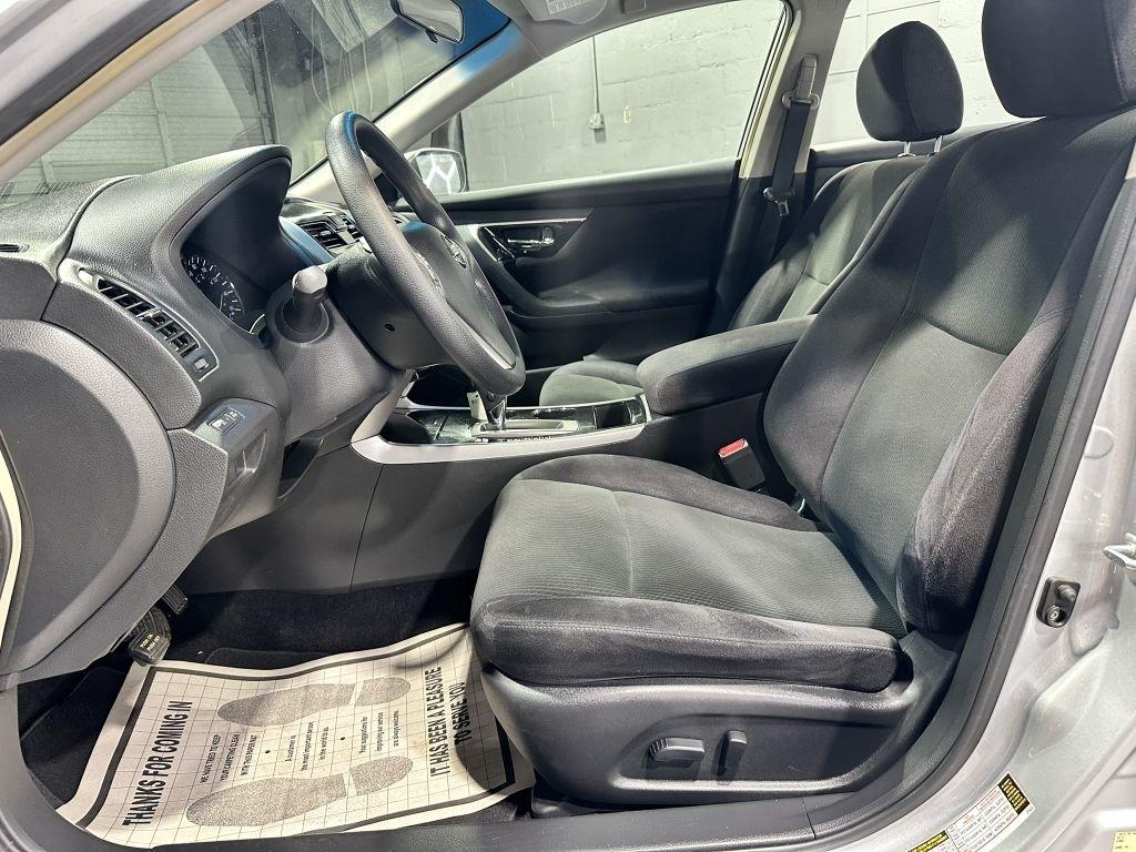 Nissan Altima 2.5 S 2013