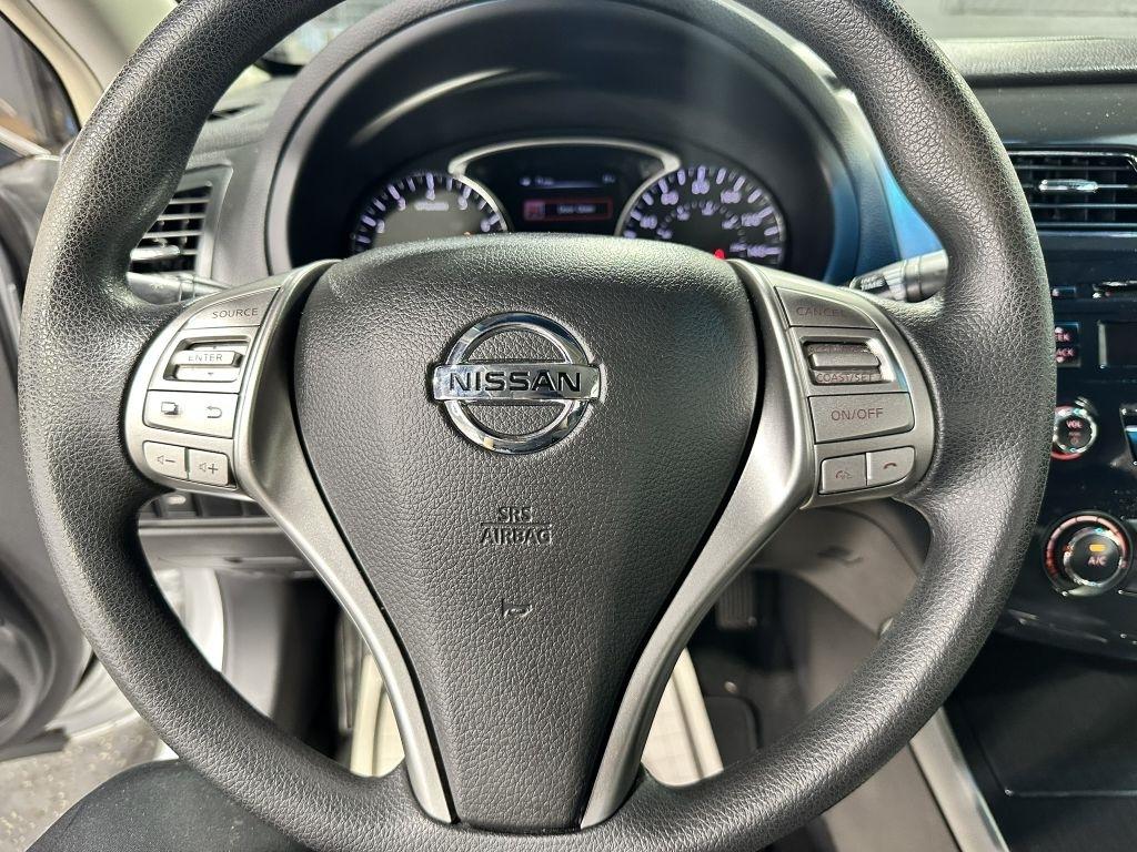 Nissan Altima 2.5 S 2013