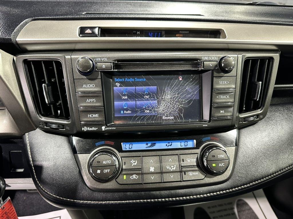 Toyota RAV4 XLE AWD 2015
