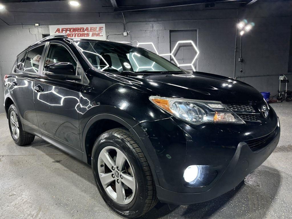 Toyota RAV4 XLE AWD 2015