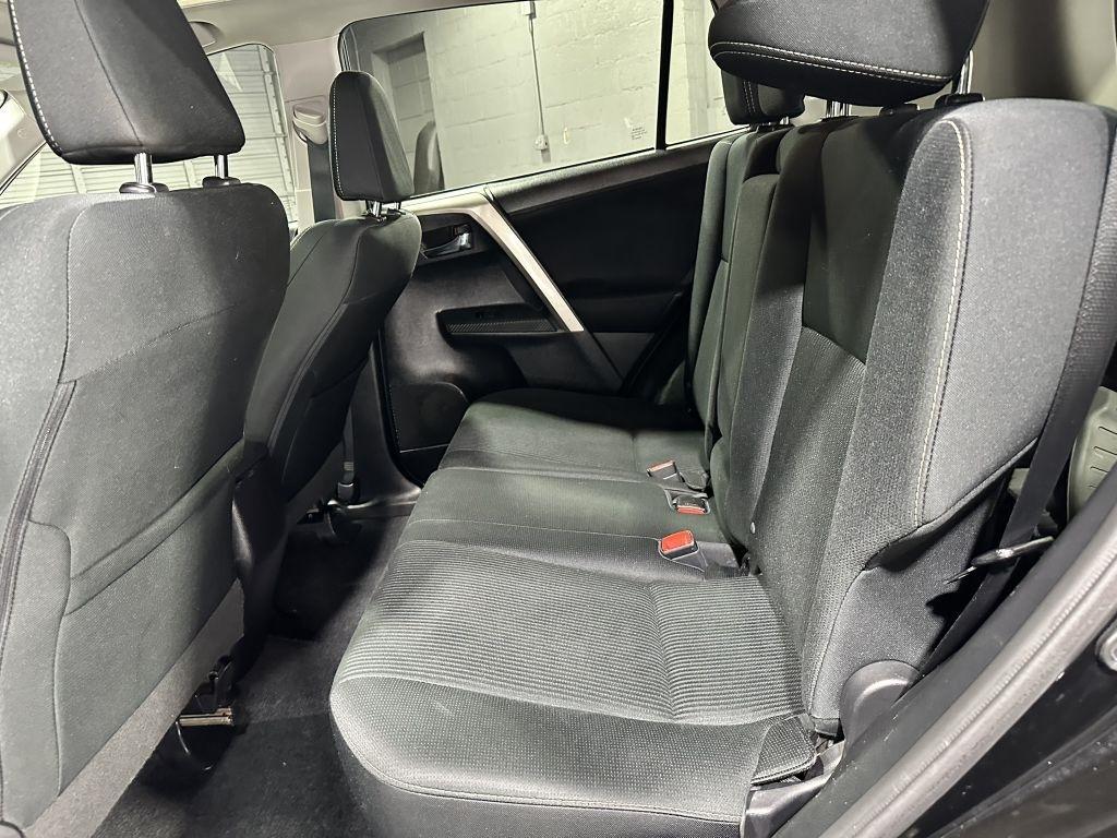 Toyota RAV4 XLE AWD 2015