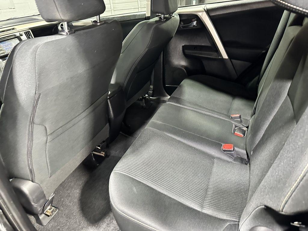 Toyota RAV4 XLE AWD 2015