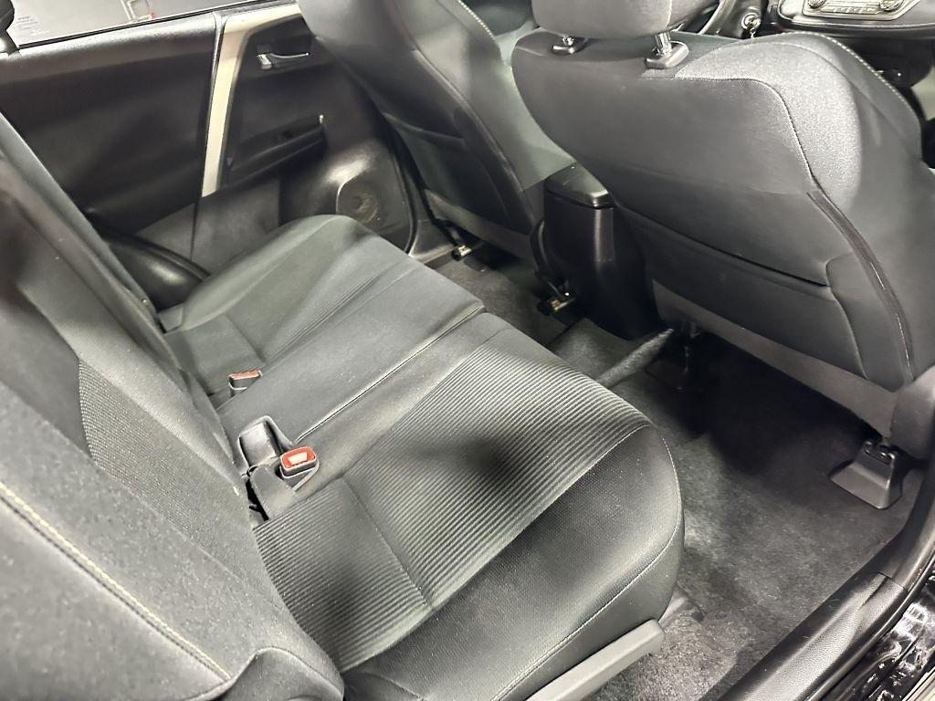 Toyota RAV4 XLE AWD 2015