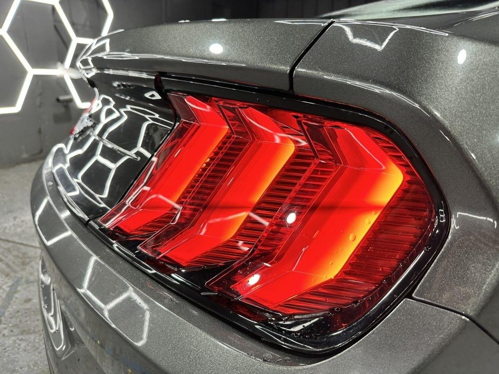 Ford Mustang EcoBoost Premium Coupe 2018