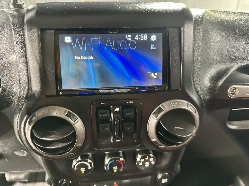 Jeep Wrangler Unlimited Sport 4WD 2016