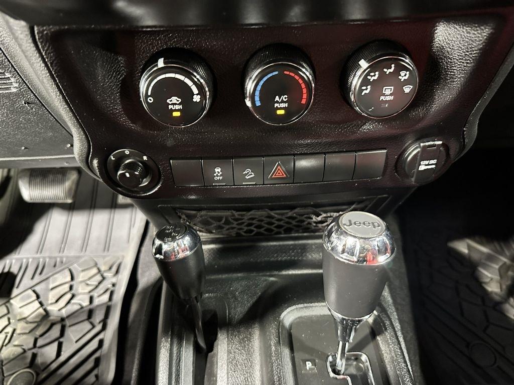 Jeep Wrangler Unlimited Sport 4WD 2016