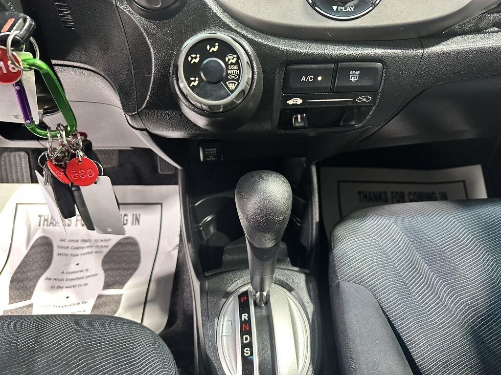 Honda Fit Sport 5-Speed AT 2010