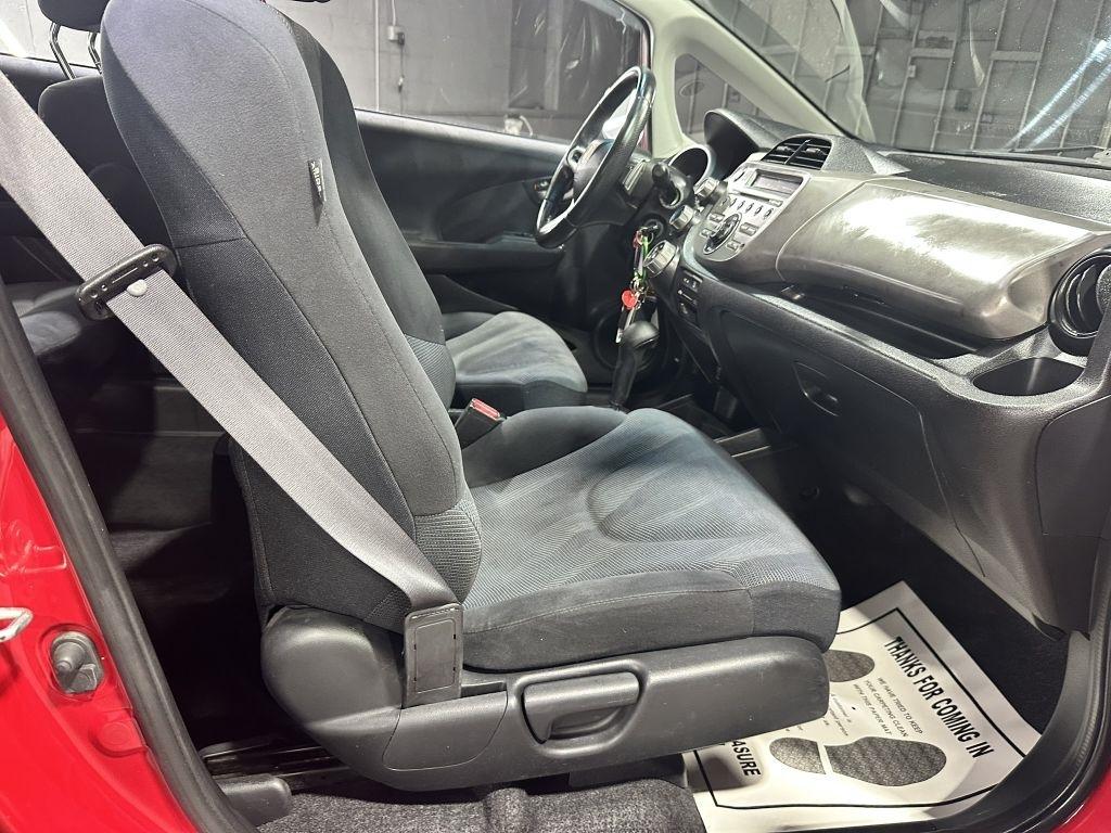 Honda Fit Sport 5-Speed AT 2010
