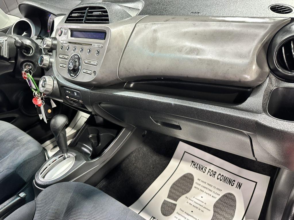 Honda Fit Sport 5-Speed AT 2010