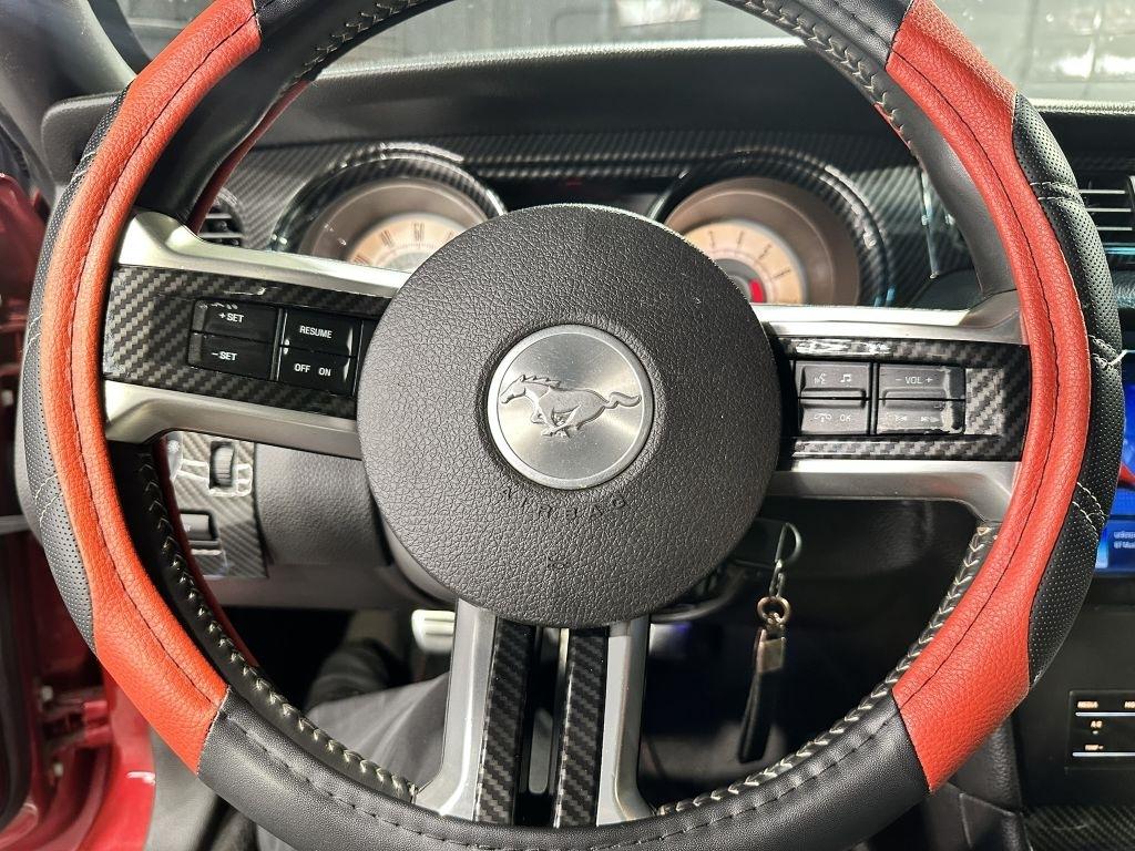 Ford Mustang V6 Coupe 2010