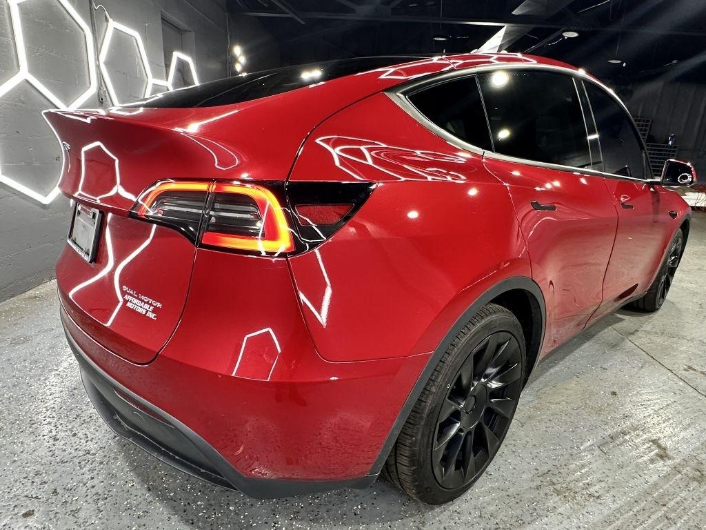 Tesla Model Y Long Range AWD 2023