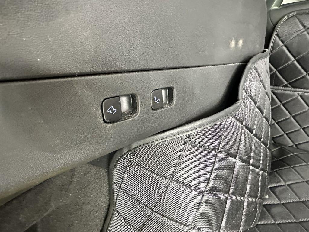 Tesla Model Y Long Range AWD 2023