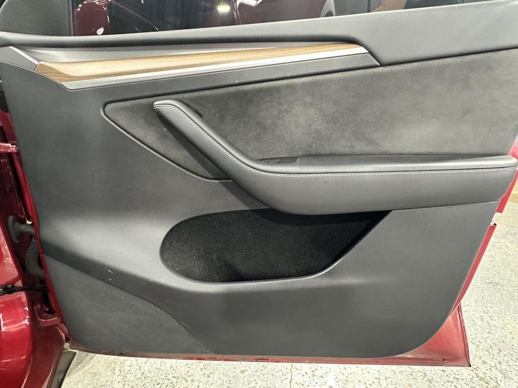 Tesla Model Y Long Range AWD 2023