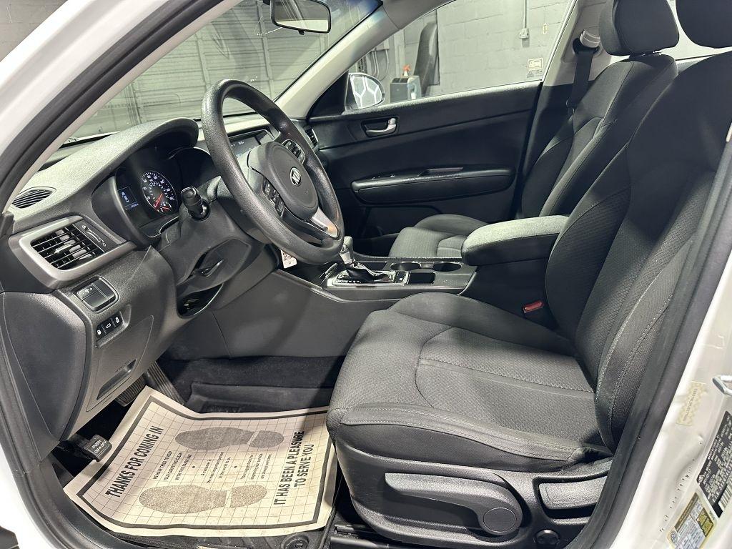 Kia Optima LX 2020