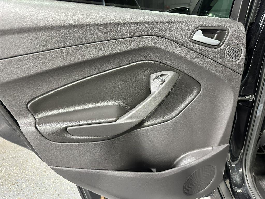 Ford Escape Titanium FWD 2013