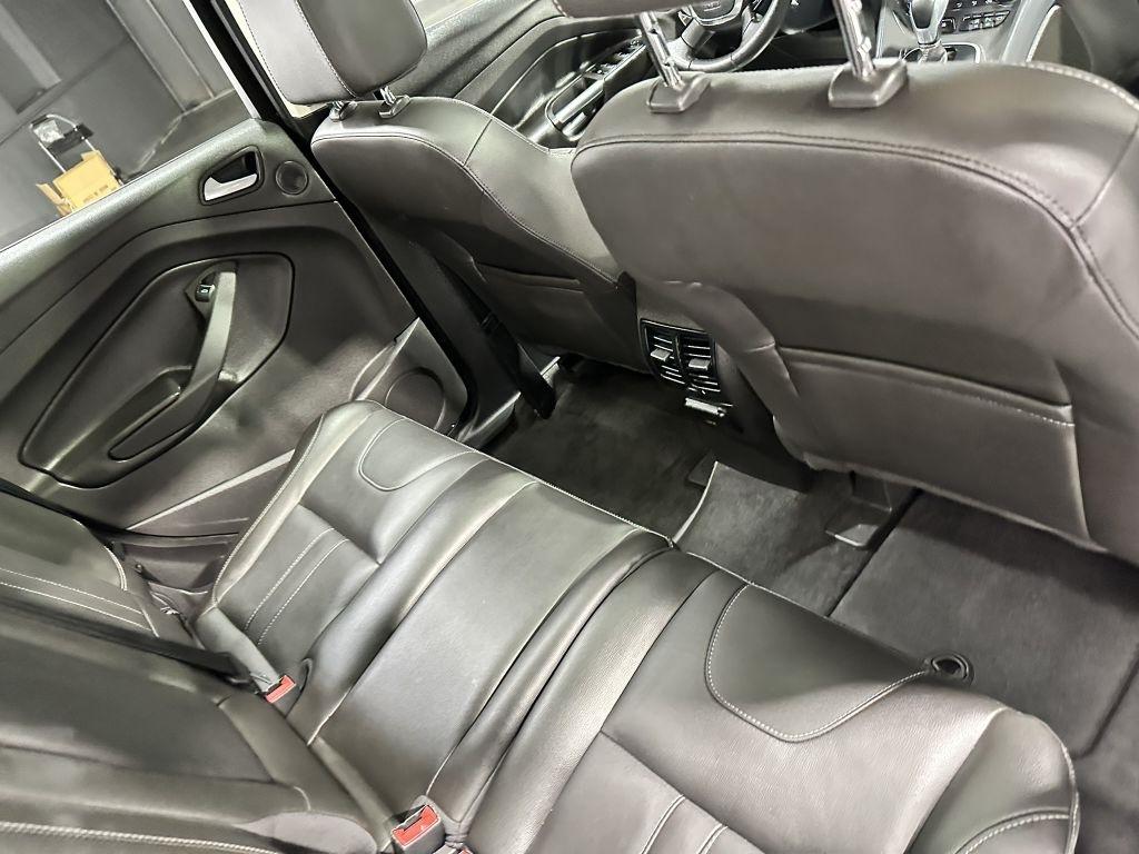 Ford Escape Titanium FWD 2013