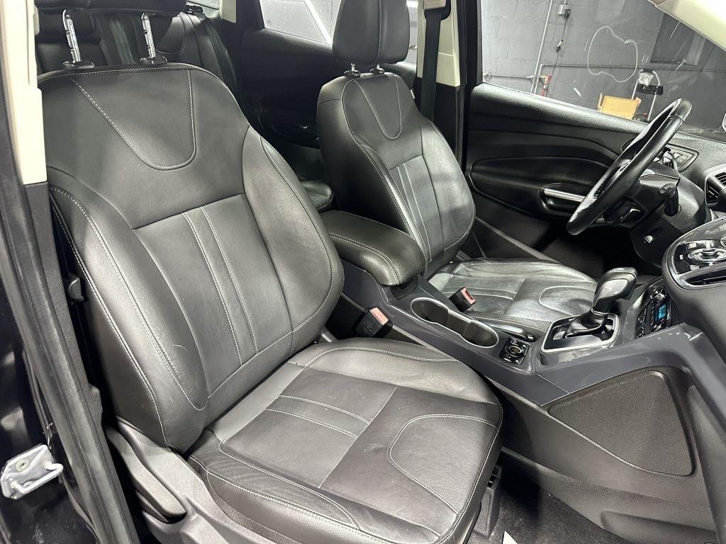 Ford Escape Titanium FWD 2013