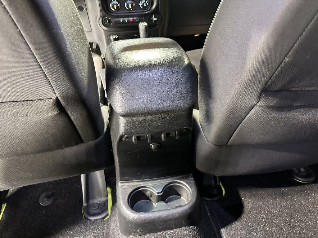 Jeep Wrangler Unlimited Sport 4WD 2017