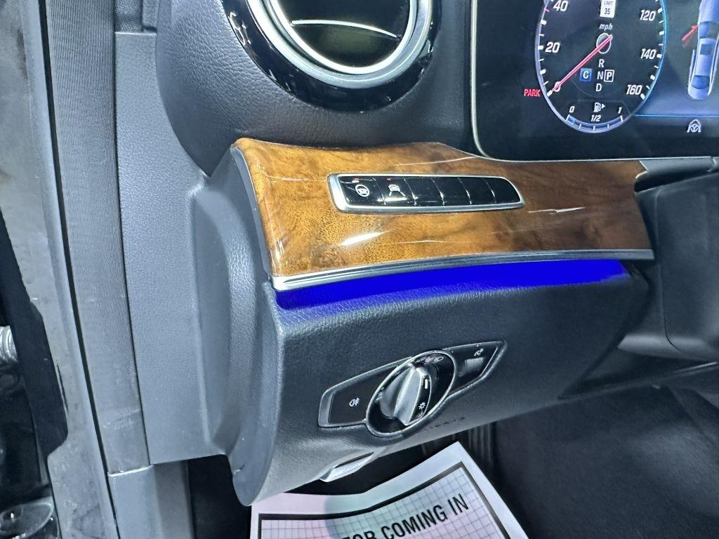 Mercedes-Benz E-Class E300 Luxury 4MATIC Sedan 2019