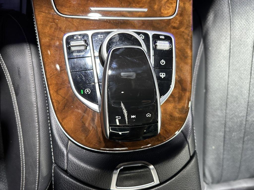 Mercedes-Benz E-Class E300 Luxury 4MATIC Sedan 2019