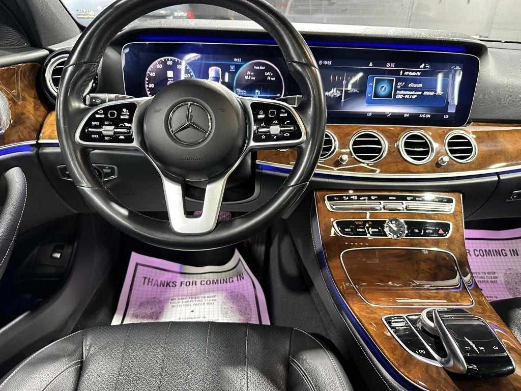 Mercedes-Benz E-Class E300 Luxury 4MATIC Sedan 2019