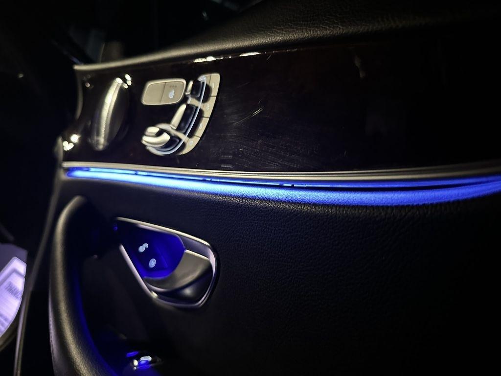Mercedes-Benz E-Class E300 Luxury 4MATIC Sedan 2019
