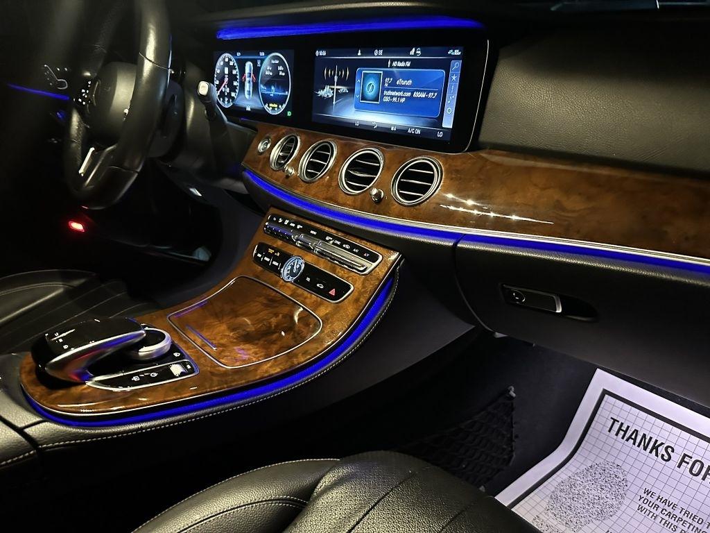 Mercedes-Benz E-Class E300 Luxury 4MATIC Sedan 2019