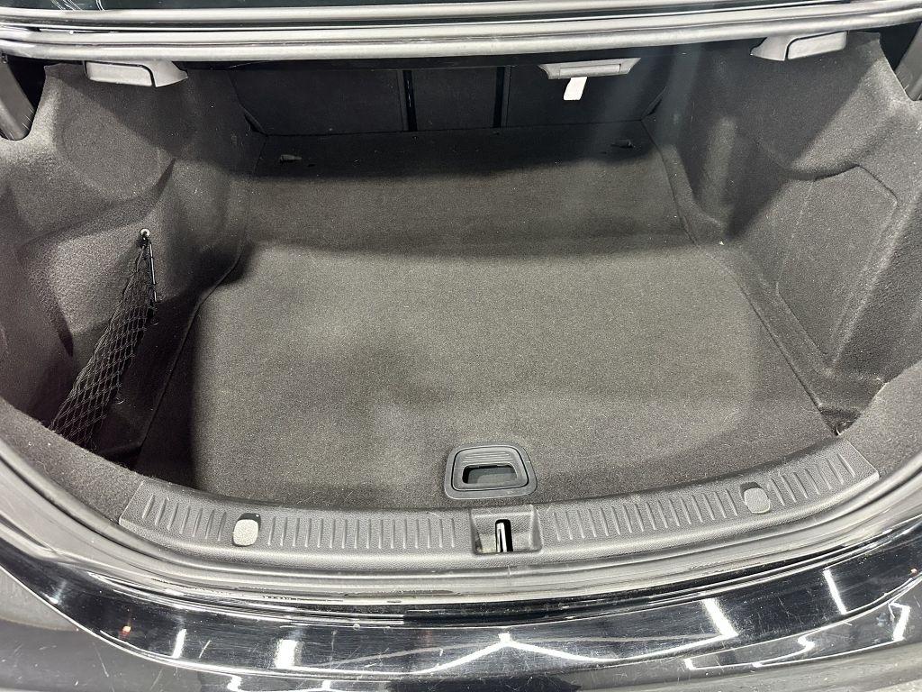 Mercedes-Benz E-Class E300 Luxury 4MATIC Sedan 2019