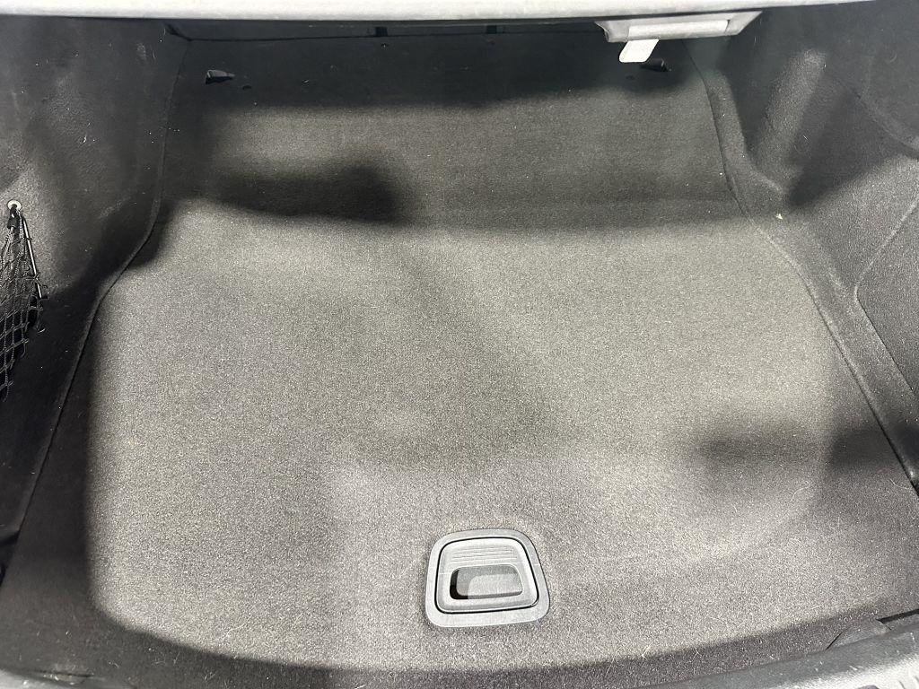 Mercedes-Benz E-Class E300 Luxury 4MATIC Sedan 2019