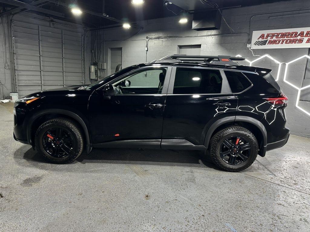 Nissan Rogue SV AWD 2025
