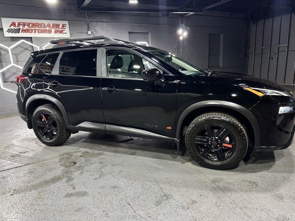 Nissan Rogue SV AWD 2025